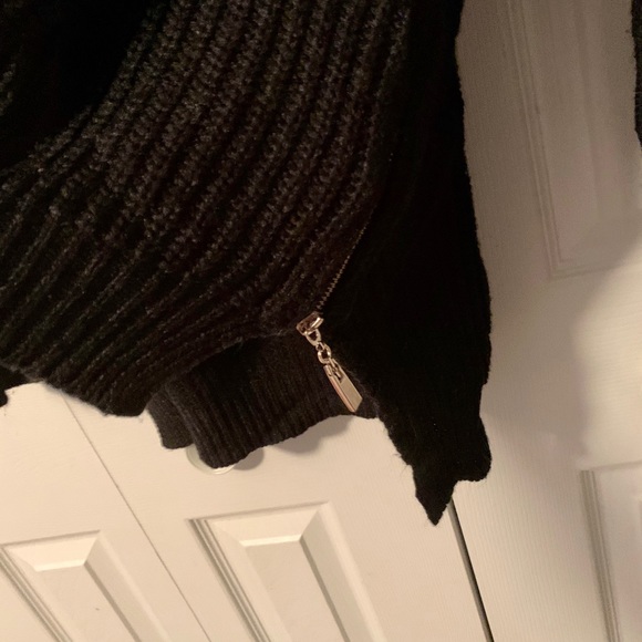 Dark Grey Cowl neck sweater (sz 2X) - Picture 5 of 8